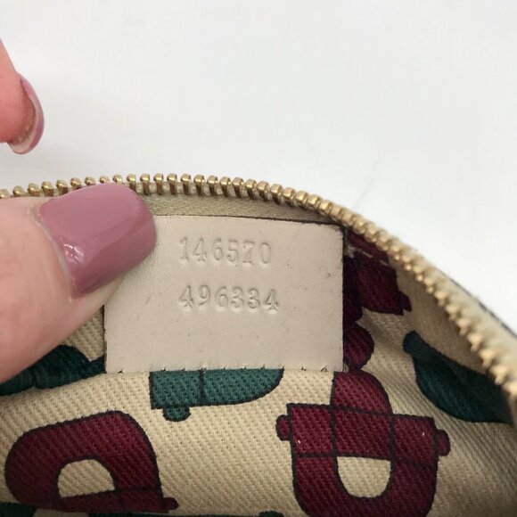 Gucci Off-White Monogram Leather Zip Wallet - Picture 11 of 11